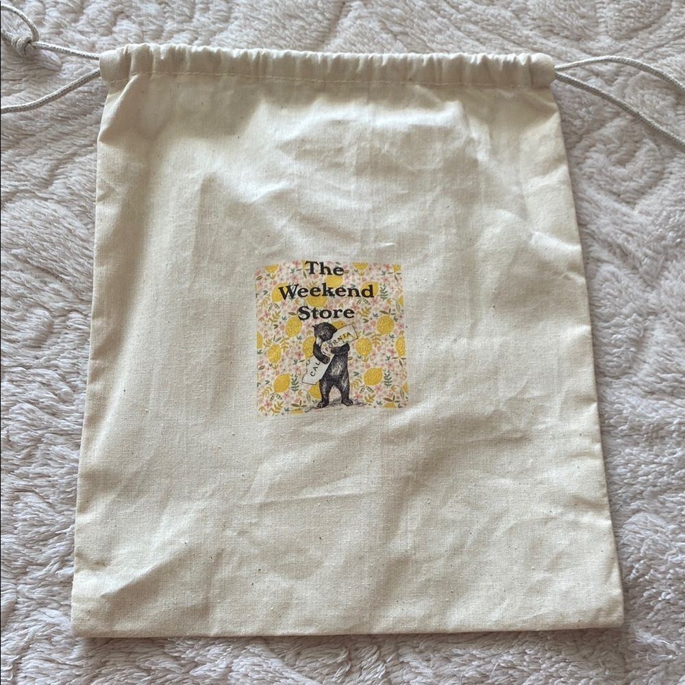 The Weekend Store Mini Bag with handsome bear, hugging California